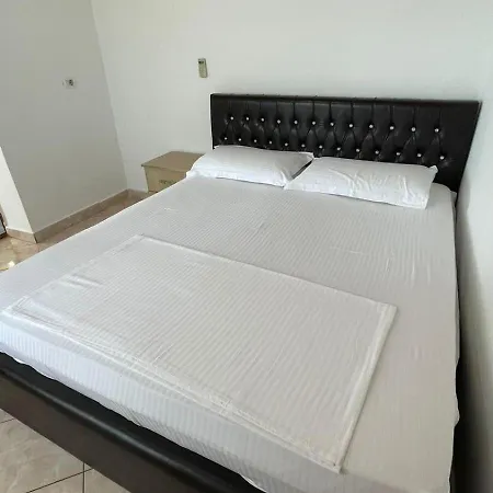 Aparthotel Vladmir Sela Ksamil