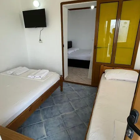 Vladmir Sela Апарт-отель *