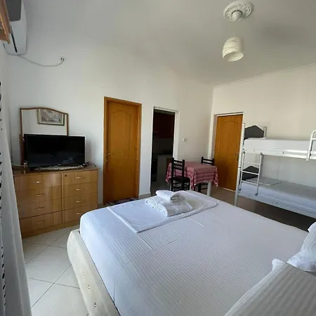 Апарт-отель Vladmir Sela *