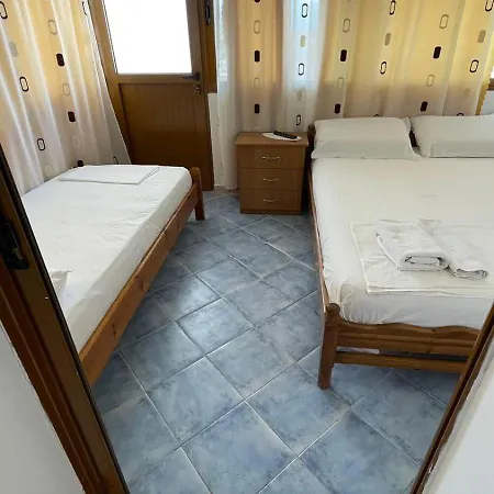 Vladmir Sela Aparthotel