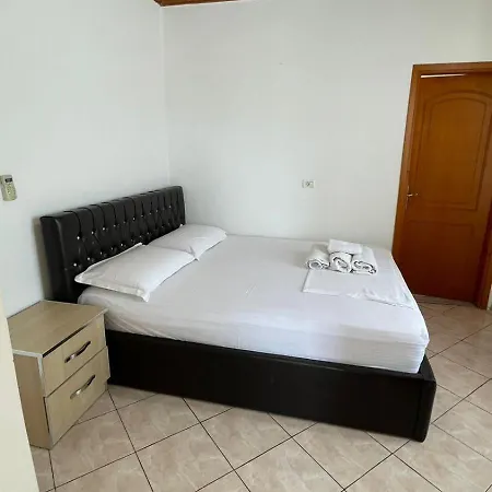 Aparthotel Vladmir Sela Ksamil